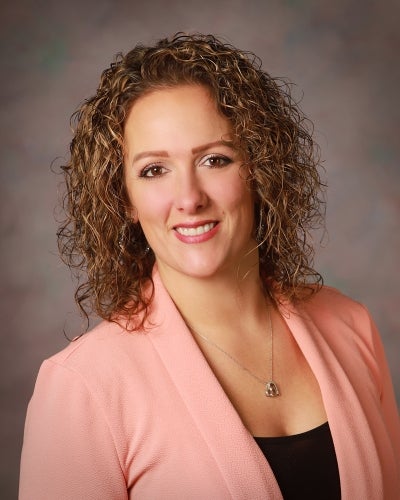 Erin Hills Headshot